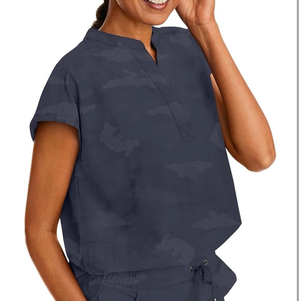 Healing Hands Women's Scrub Set Color Pewter (grey camo)